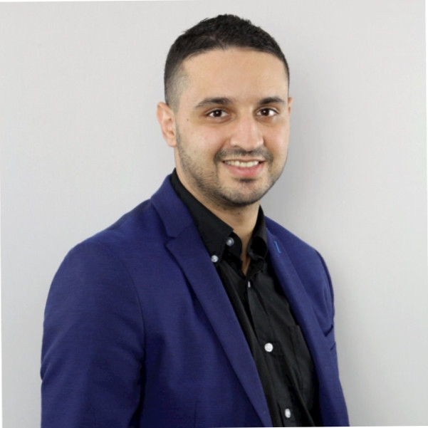 Billal Taguia, Sales & Growth